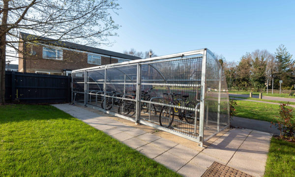  CL Semi-Enclosed Cycle Shelter