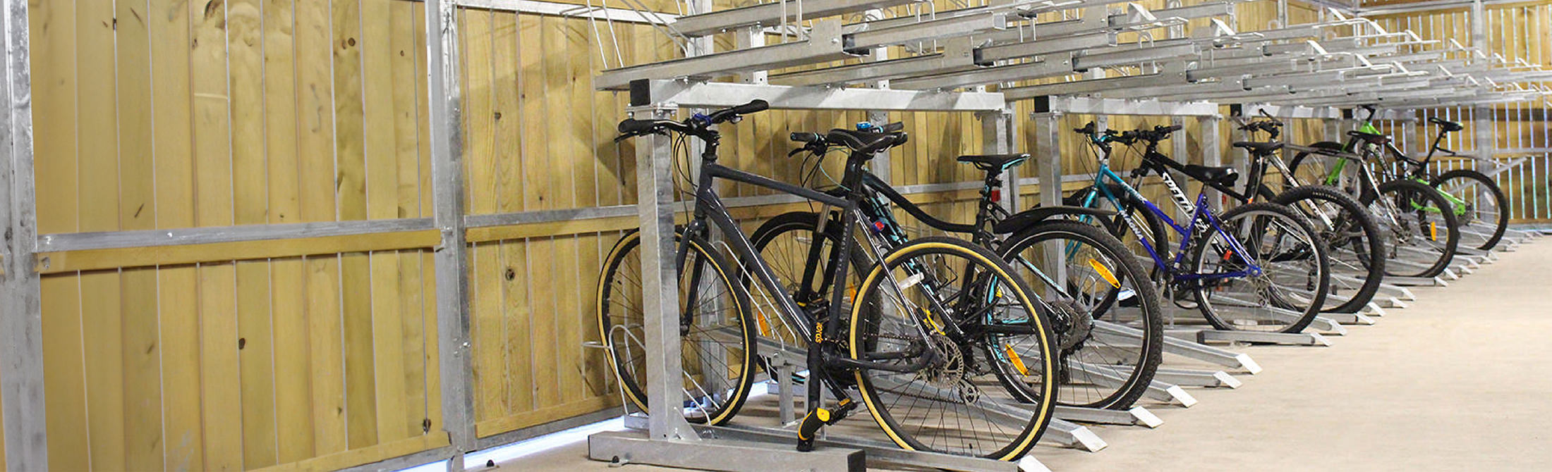 Two-tier bike rack